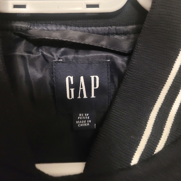 Gap NWOT varsity jacket size XSP - Picture 6 of 6